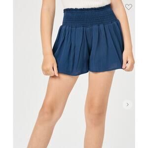 HAYDEN GIRLS Smocked Waist Soft Shorts EUC M